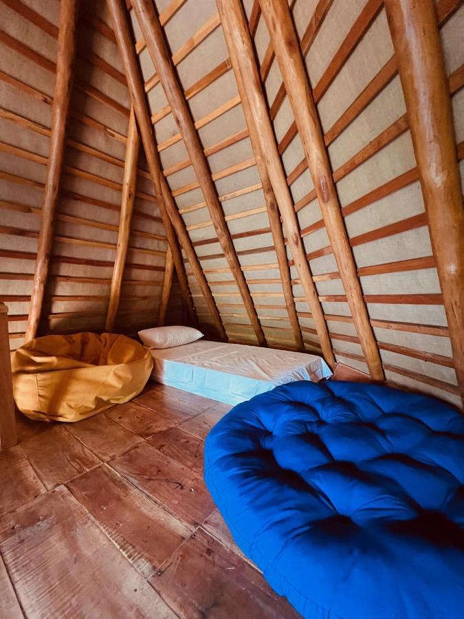 Turtle Wood Cabin Tangalle Eksteriør bilde