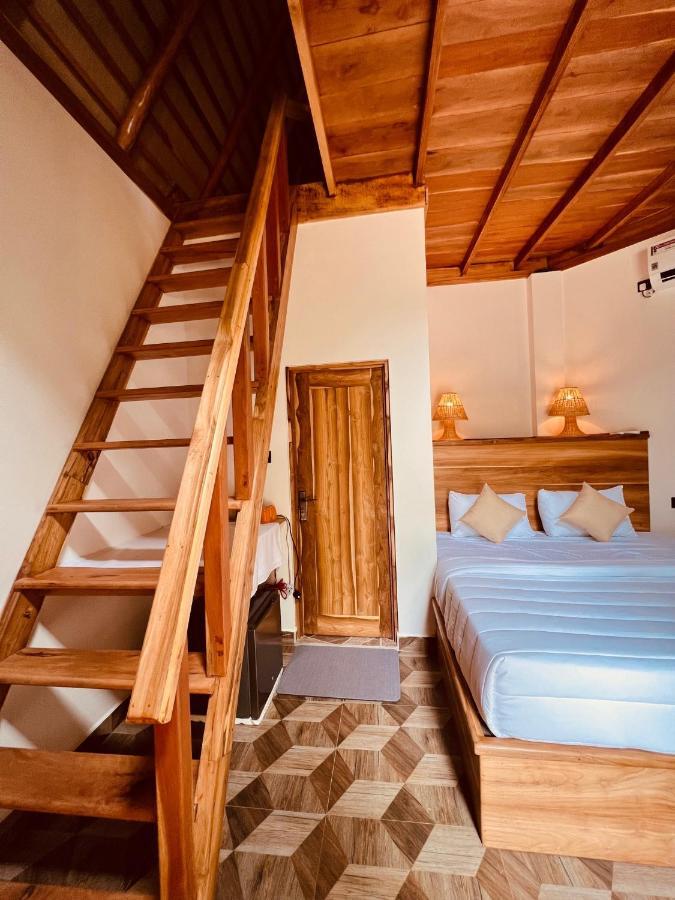 Turtle Wood Cabin Tangalle Eksteriør bilde