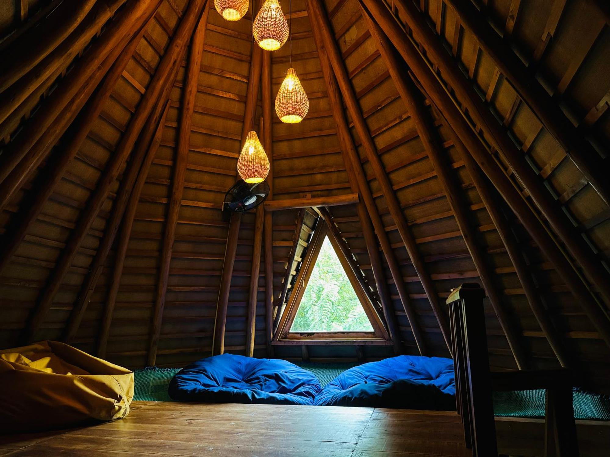 Turtle Wood Cabin Tangalle Eksteriør bilde